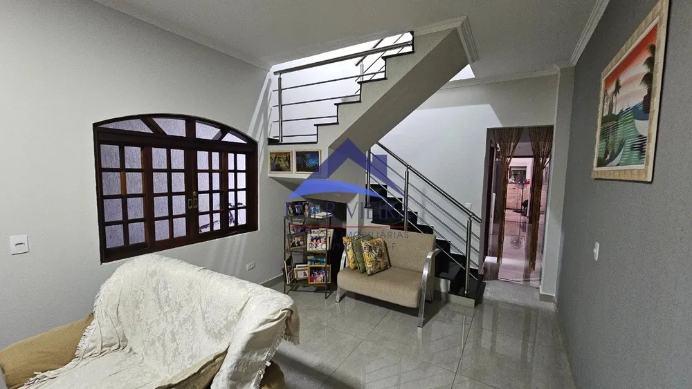 Casa, 3 quartos, 207 m² - Foto 4