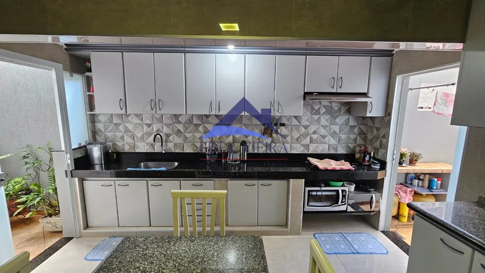 Casa, 3 quartos, 207 m² - Foto 5