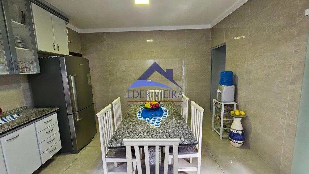 Casa, 3 quartos, 207 m² - Foto 8