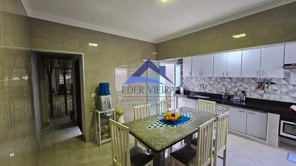 Casa, 3 quartos, 207 m² - Foto 7