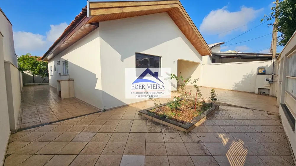 Casa, 3 quartos, 132 m² - Foto 1