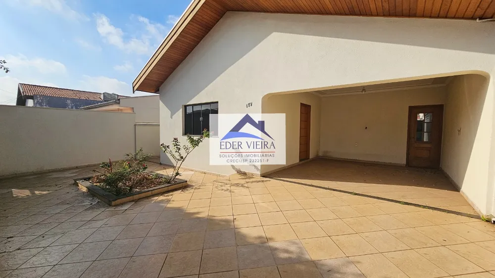 Casa, 3 quartos, 132 m² - Foto 2