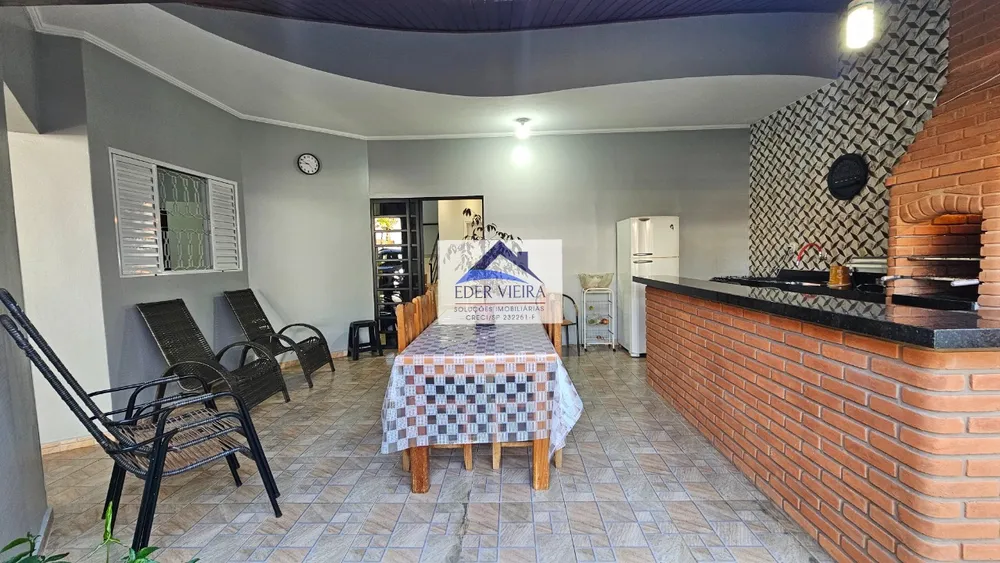 Casa, 3 quartos, 200 m² - Foto 3