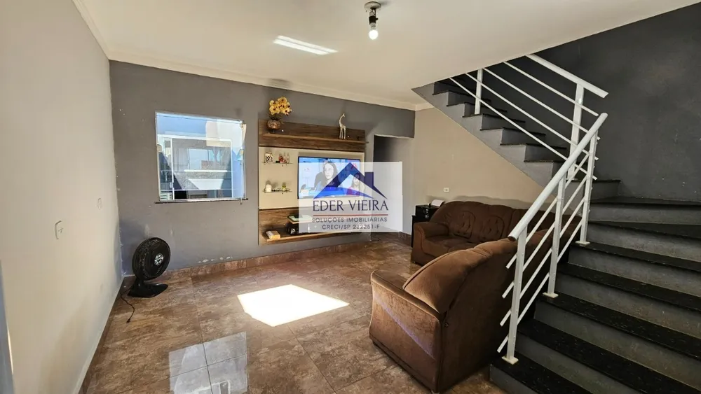 Casa, 3 quartos, 190 m² - Foto 1
