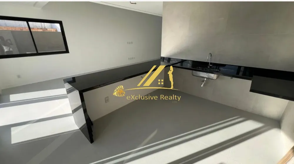 Casa, 4 quartos, 294 m² - Foto 1