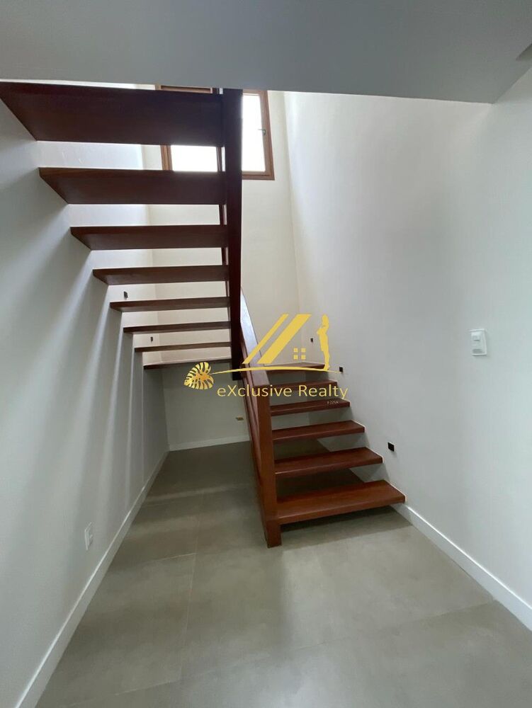 Casa, 6 quartos, 450 m² - Foto 1