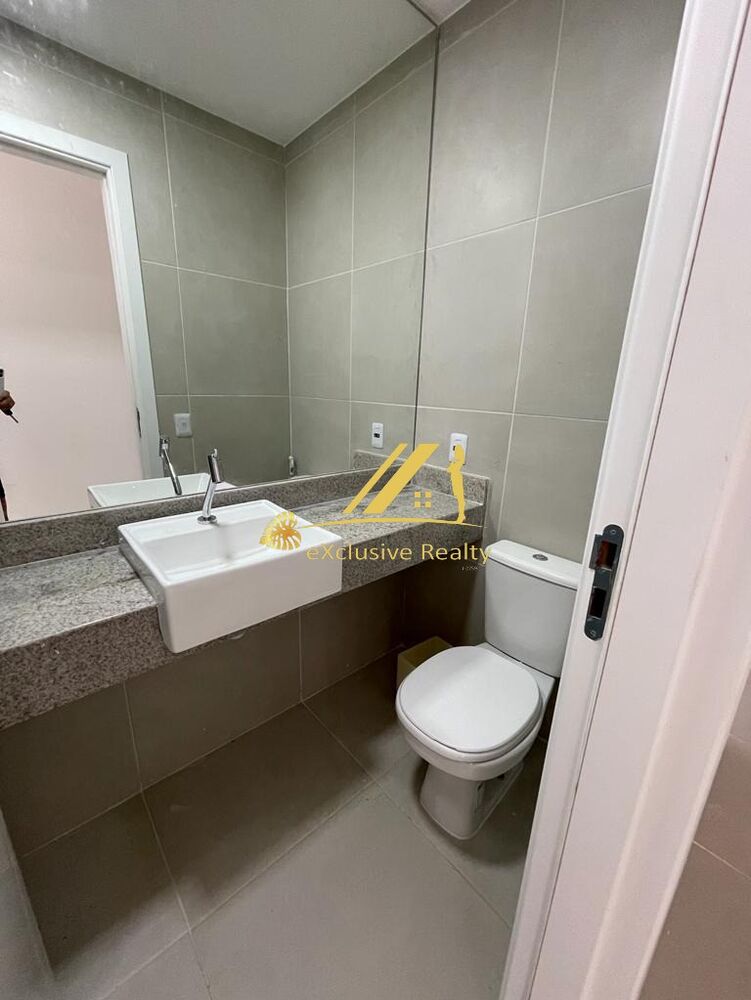 Apartamento à venda com 3 quartos, 96m² - Foto 2