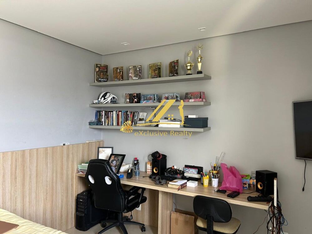 Casa à venda com 4 quartos, 800m² - Foto 4