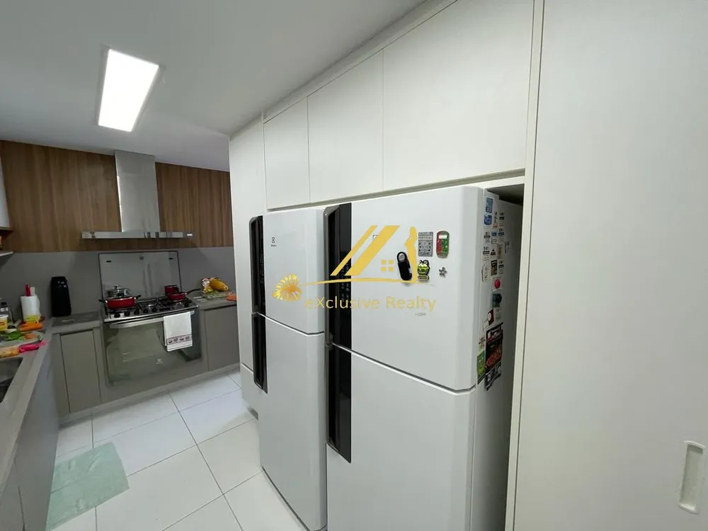 Apartamento, 3 quartos, 178 m² - Foto 1