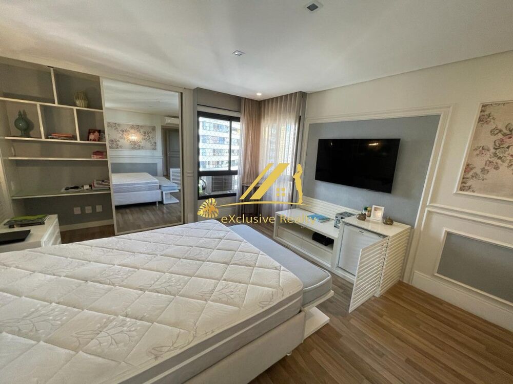 Apartamento à venda com 3 quartos, 286m² - Foto 19