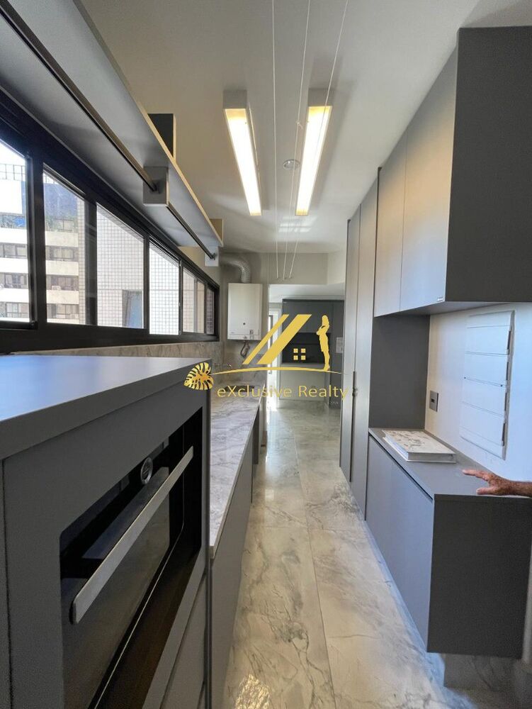 Apartamento à venda com 3 quartos, 286m² - Foto 12