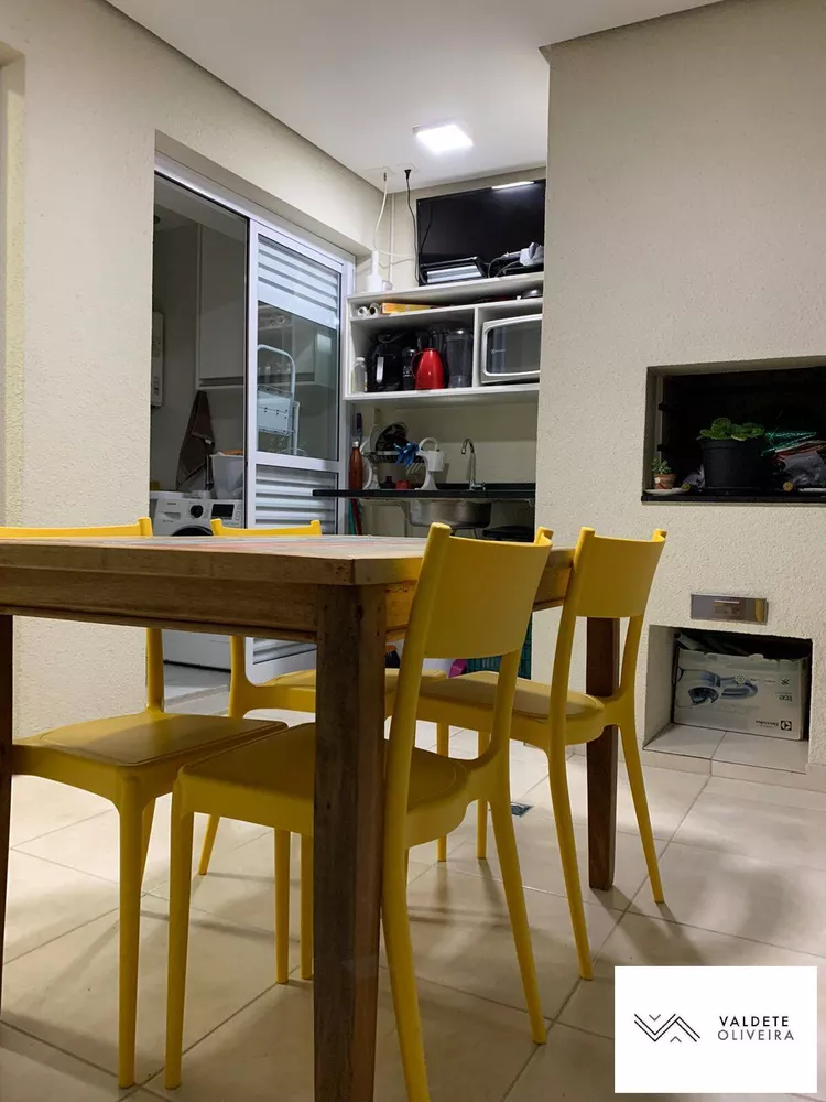 Apartamento à venda com 3 quartos, 77m² - Foto 2