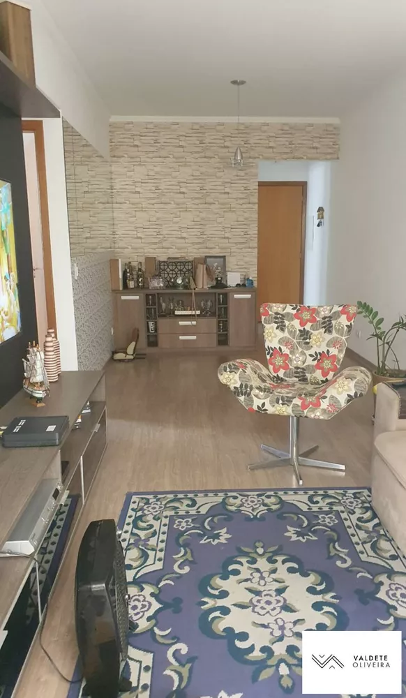 Apartamento à venda com 2 quartos, 69m² - Foto 6