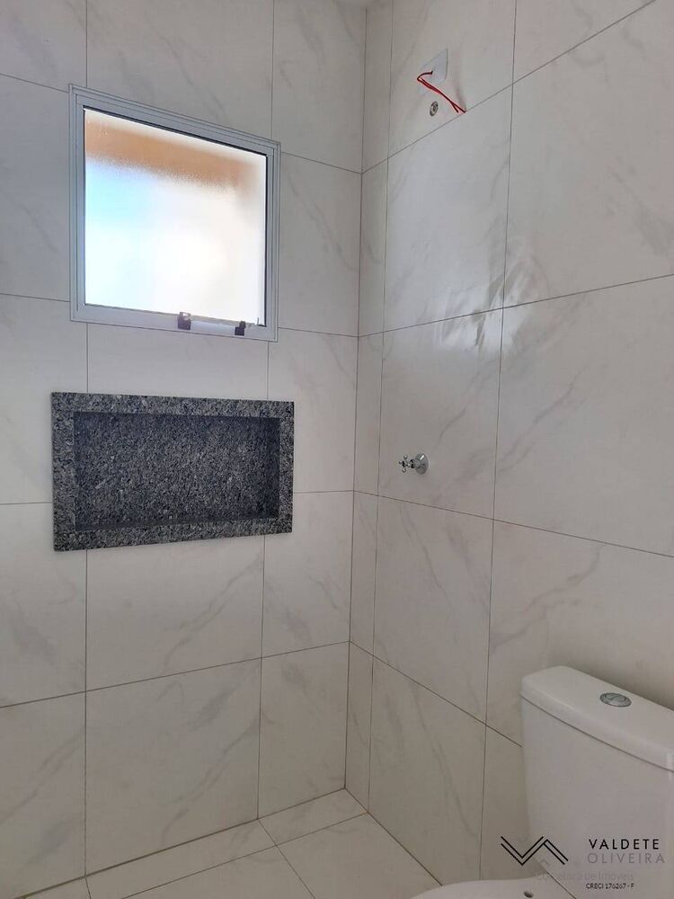 Casa à venda com 2 quartos, 125m² - Foto 3