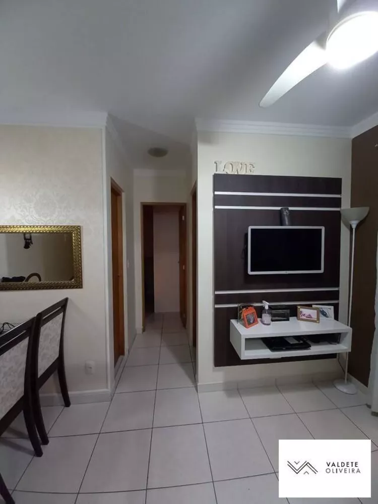 Apartamento à venda com 2 quartos, 47m² - Foto 2