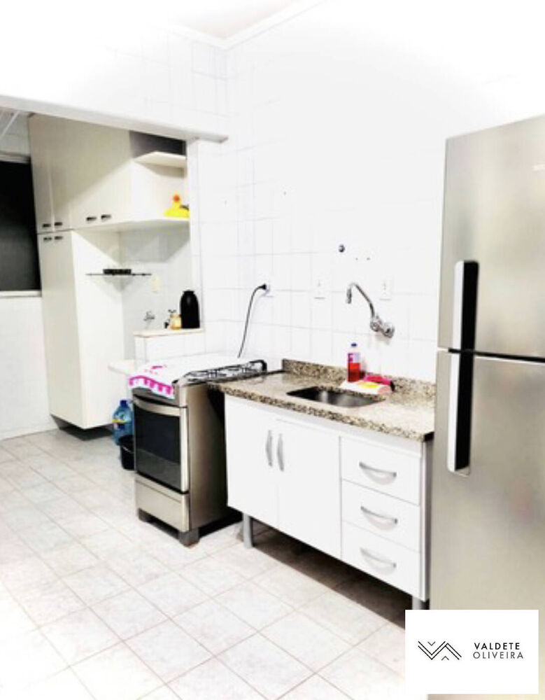 Apartamento à venda com 2 quartos, 62m² - Foto 3