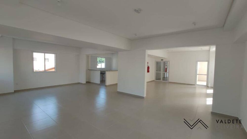 Apartamento à venda com 2 quartos, 60m² - Foto 1