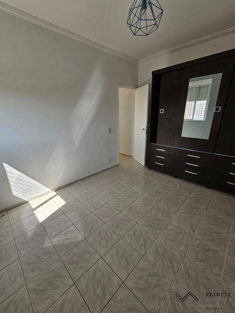 Apartamento à venda com 1 quarto, 50m² - Foto 3