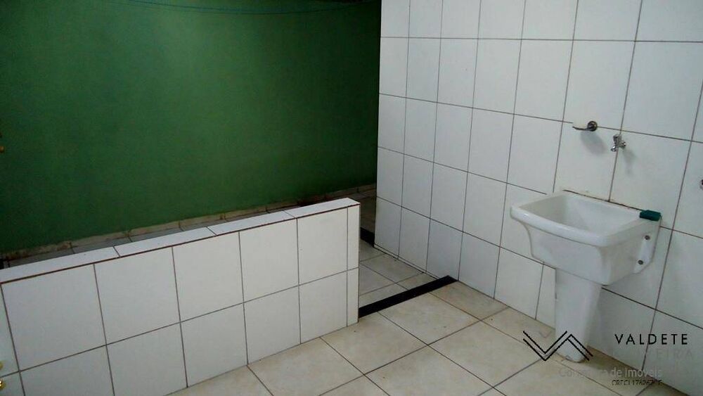 Casa à venda com 2 quartos, 65m² - Foto 7