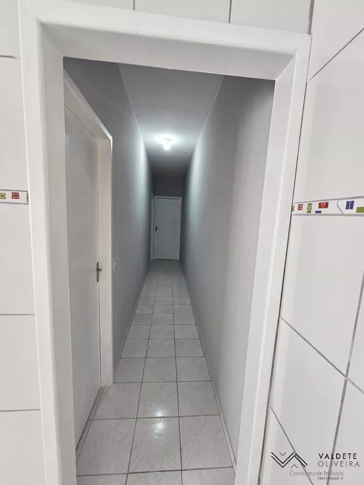 Casa à venda com 2 quartos, 125m² - Foto 10