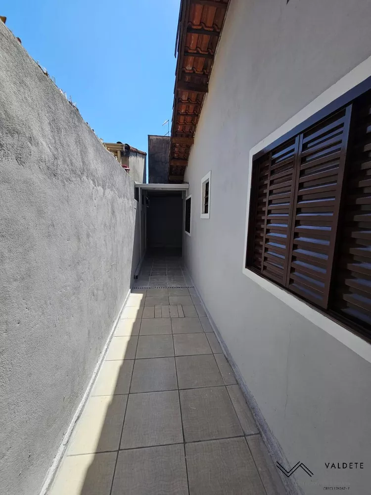 Casa à venda com 2 quartos, 125m² - Foto 6