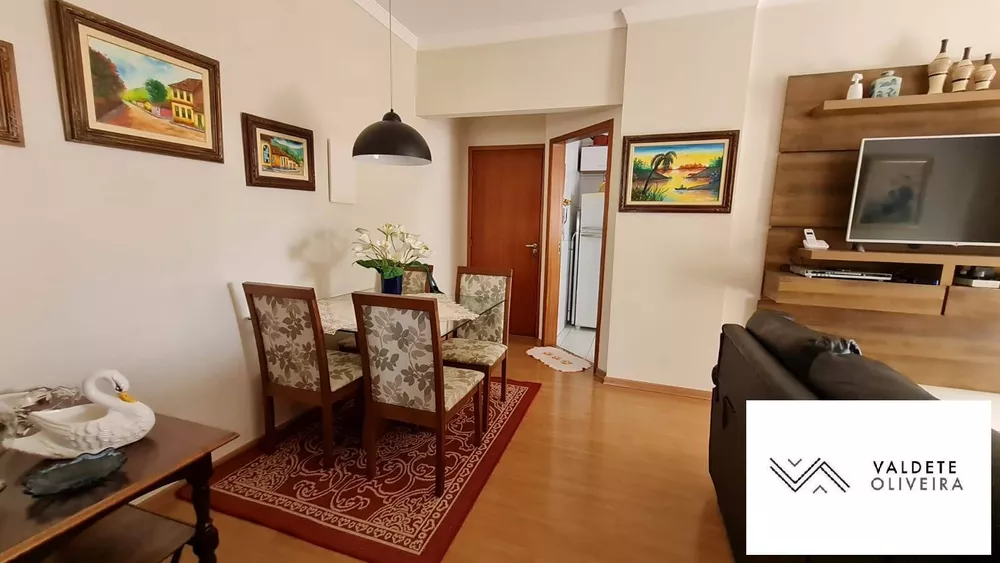 Apartamento à venda com 2 quartos, 70m² - Foto 3