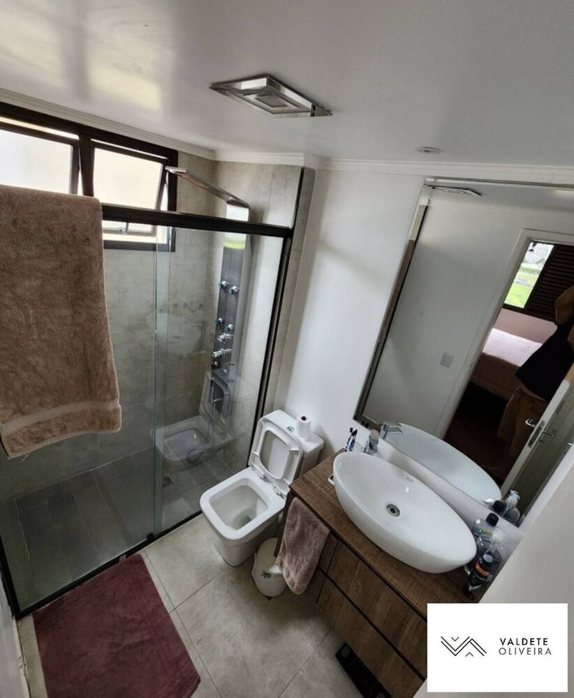 Apartamento à venda com 2 quartos, 68m² - Foto 3