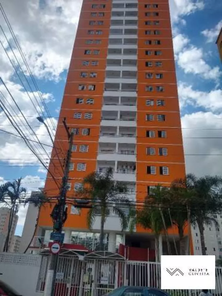 Apartamento à venda com 3 quartos, 75m² - Foto 2