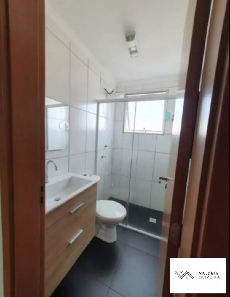 Apartamento à venda com 2 quartos, 45m² - Foto 4