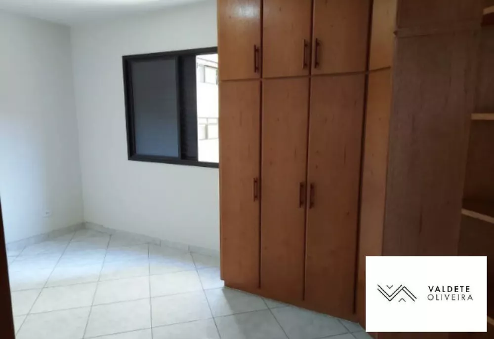 Apartamento à venda com 3 quartos, 103m² - Foto 3