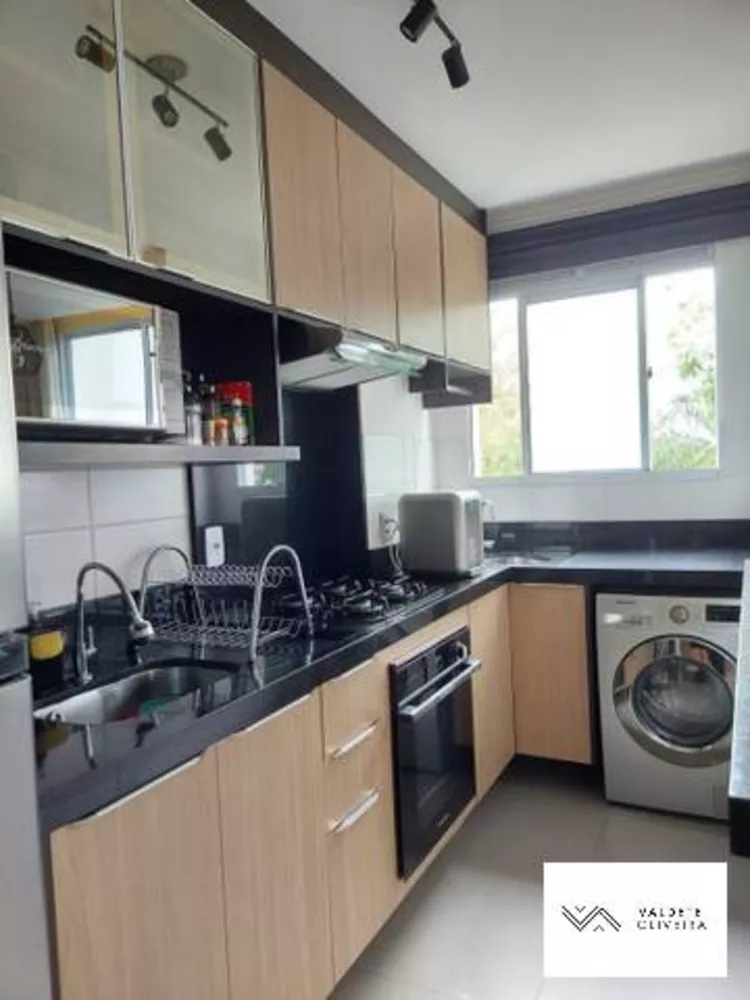 Apartamento à venda com 2 quartos, 47m² - Foto 4