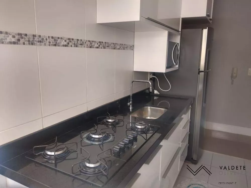 Apartamento à venda com 2 quartos, 45m² - Foto 2