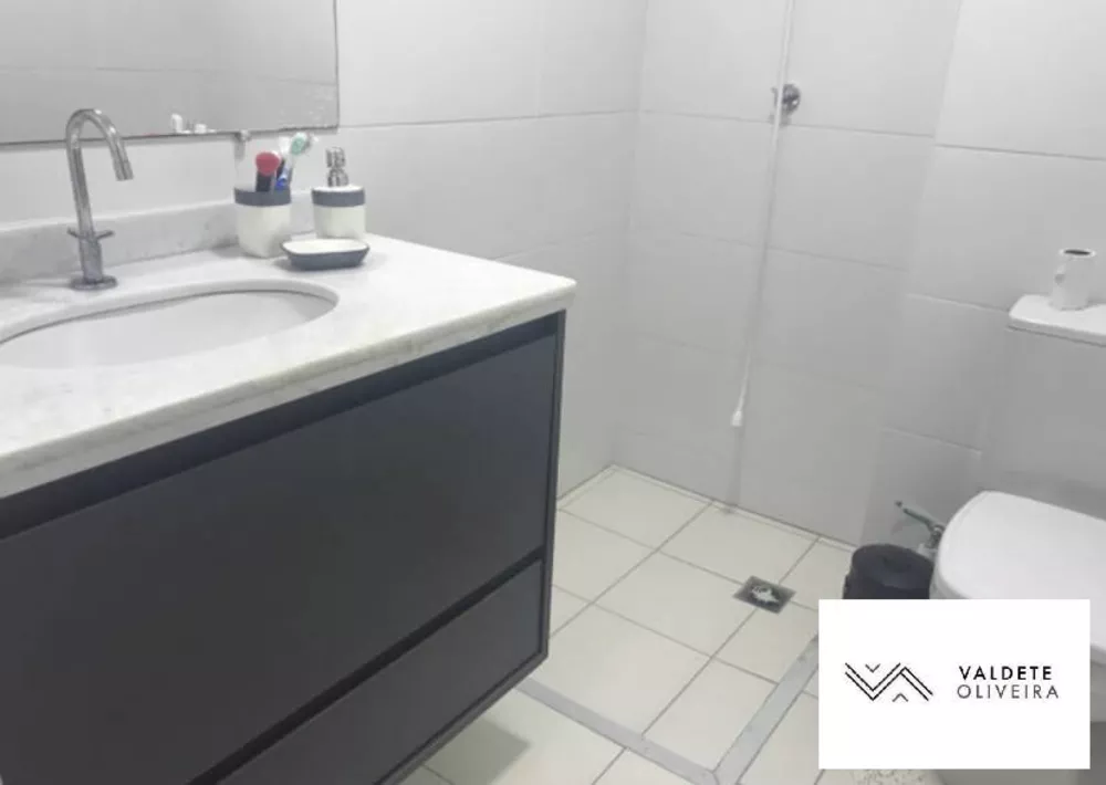 Apartamento à venda com 2 quartos, 62m² - Foto 4