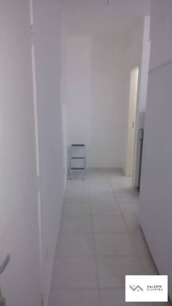 Apartamento à venda com 1 quarto, 107m² - Foto 3