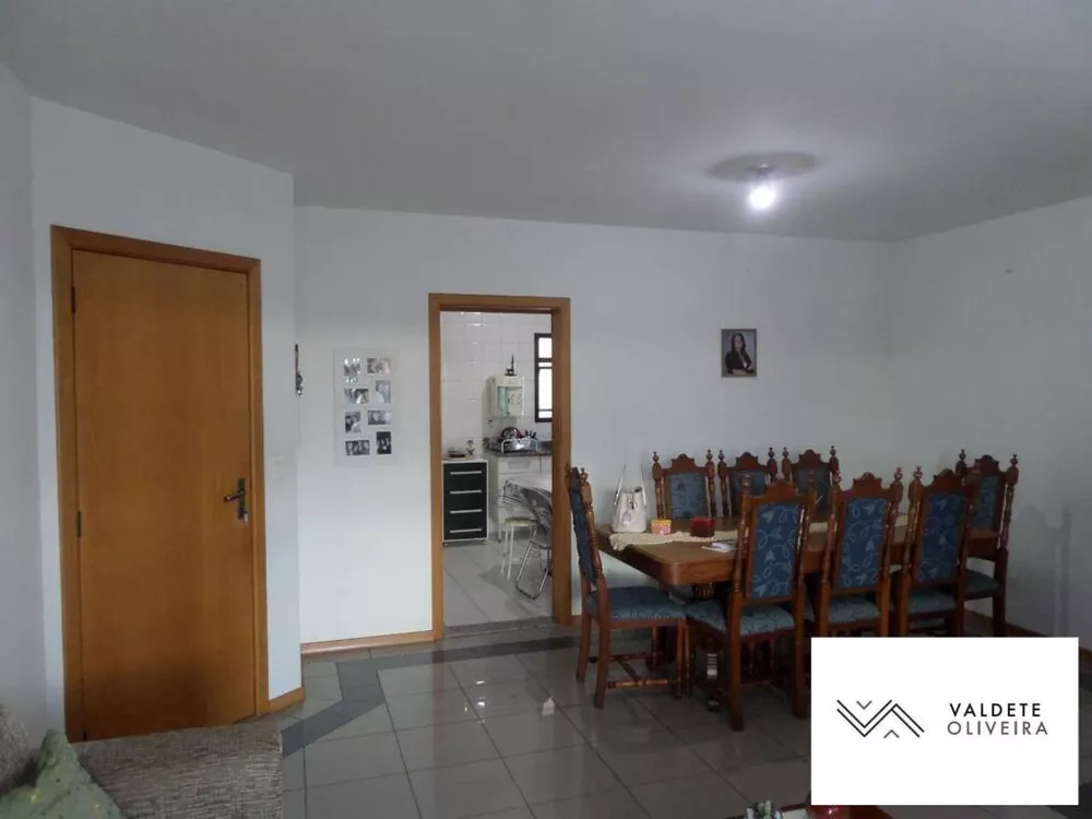 Apartamento à venda com 3 quartos, 124m² - Foto 3