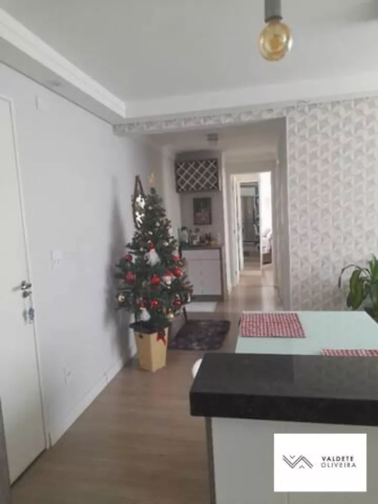 Apartamento à venda com 2 quartos, 47m² - Foto 2