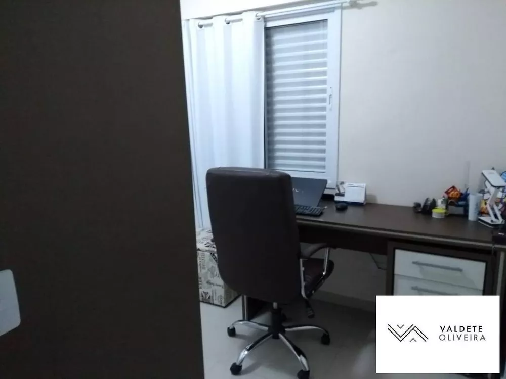 Apartamento à venda com 2 quartos, 74m² - Foto 4