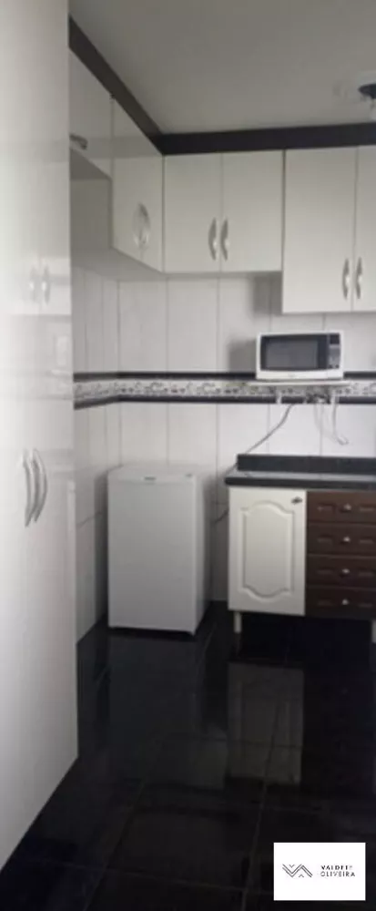 Apartamento à venda com 2 quartos, 50m² - Foto 3