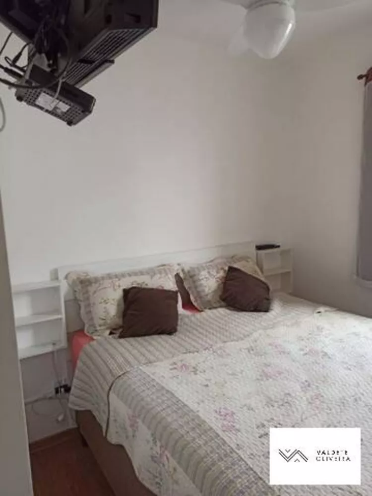 Apartamento à venda com 3 quartos, 65m² - Foto 4