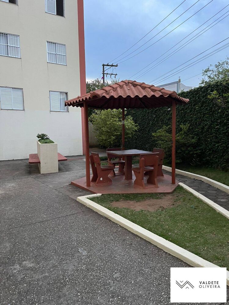 Apartamento à venda com 2 quartos, 48m² - Foto 2