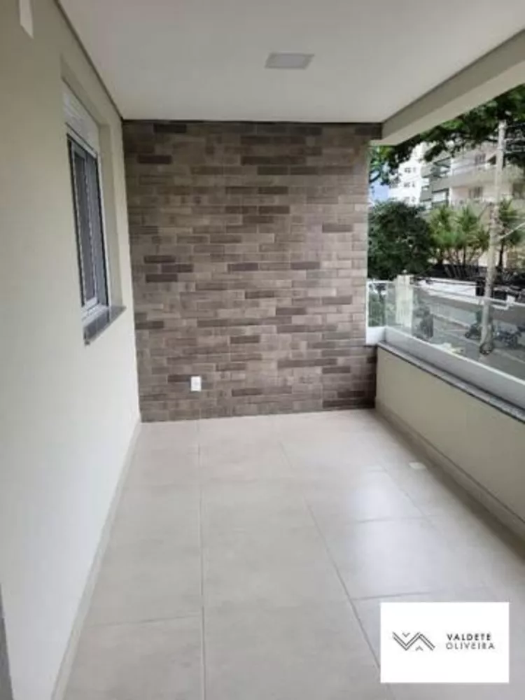 Apartamento à venda com 3 quartos, 92m² - Foto 2