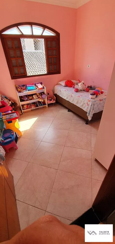 Sobrado à venda com 3 quartos, 179m² - Foto 4