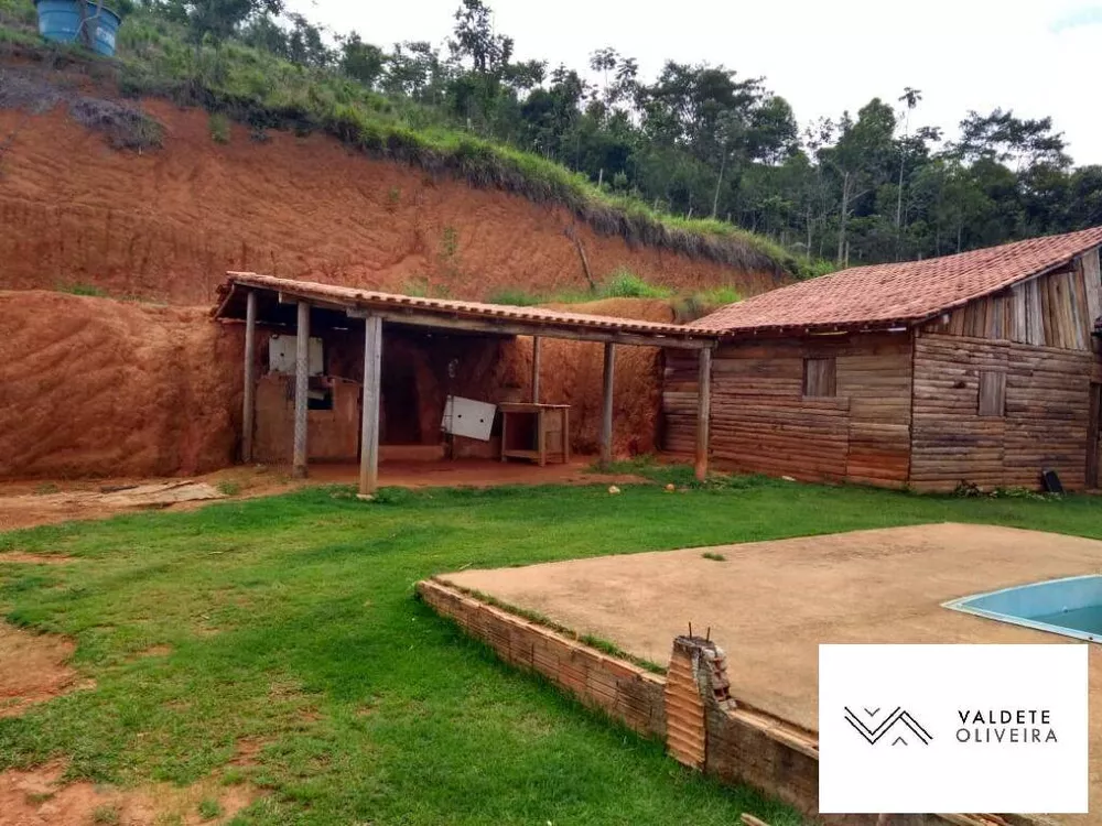 Fazenda à venda com 3 quartos, 9000m² - Foto 2