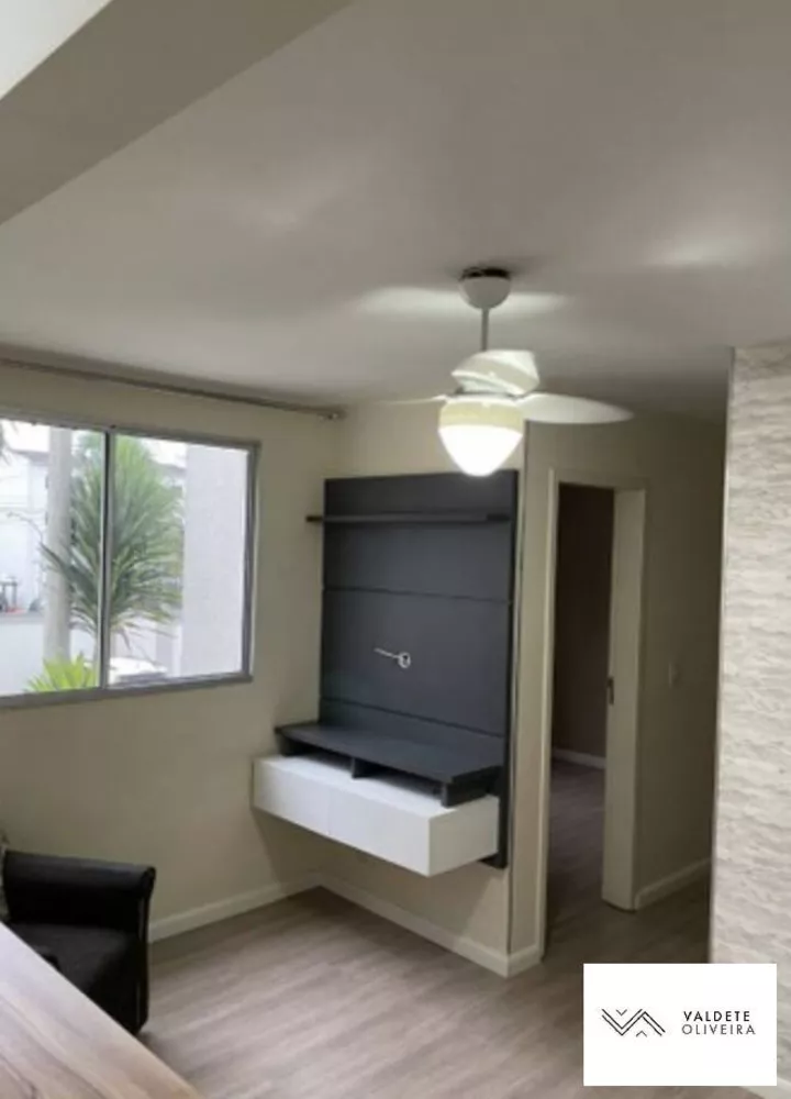 Apartamento à venda com 2 quartos, 60m² - Foto 4