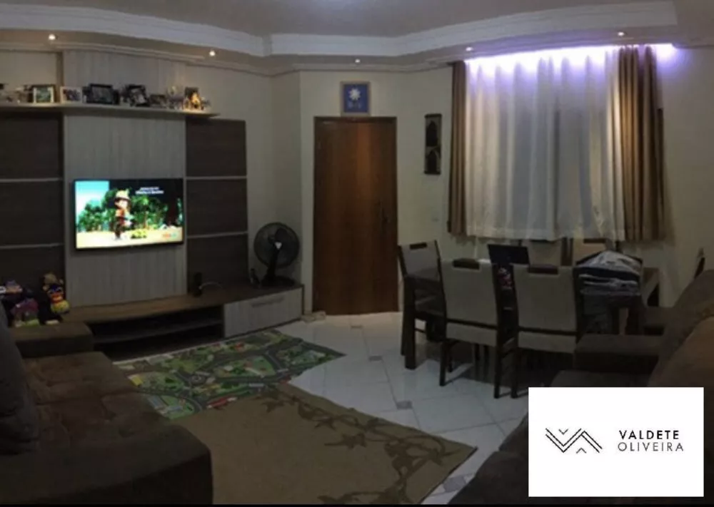 Casa à venda com 2 quartos, 90m² - Foto 1