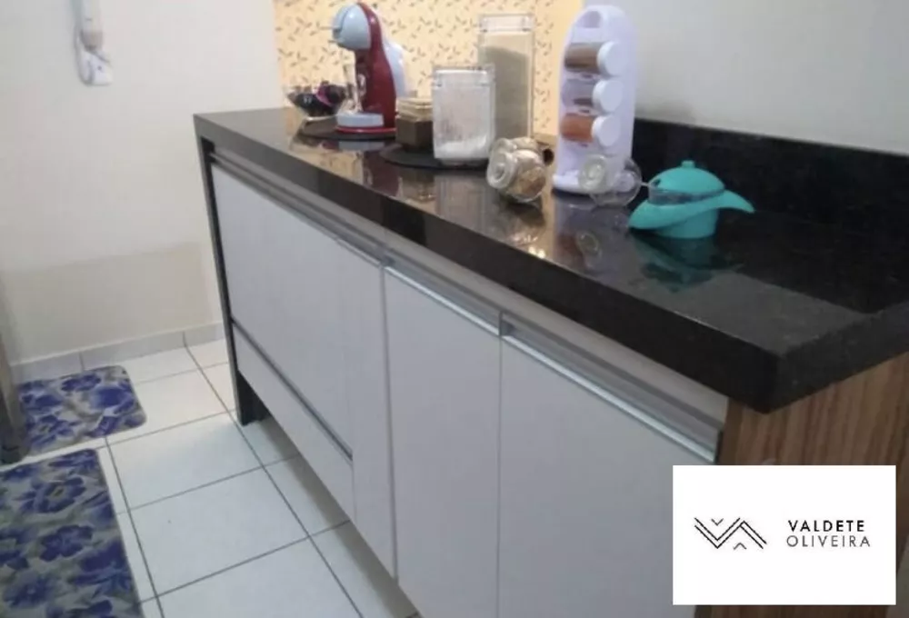 Apartamento à venda com 2 quartos, 44m² - Foto 2