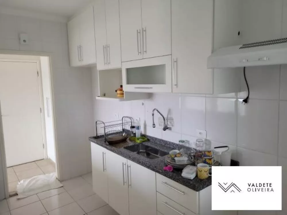 Apartamento à venda com 2 quartos, 70m² - Foto 4