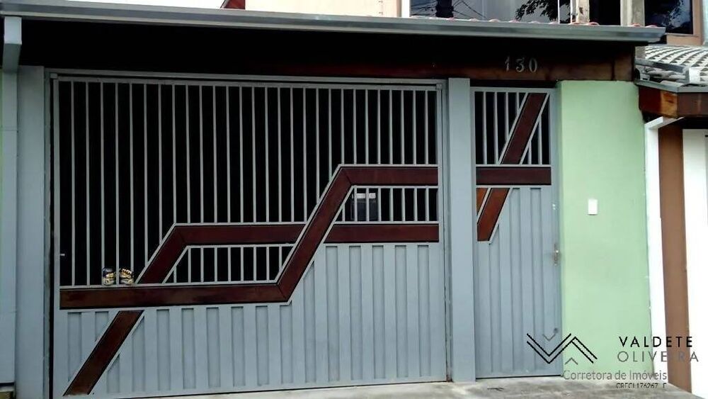 Casa à venda com 2 quartos, 65m² - Foto 1