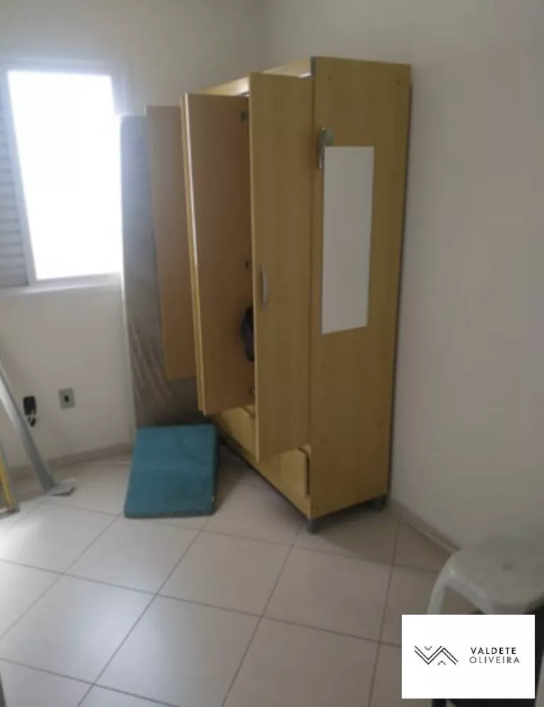 Apartamento para alugar com 2 quartos, 65m² - Foto 2