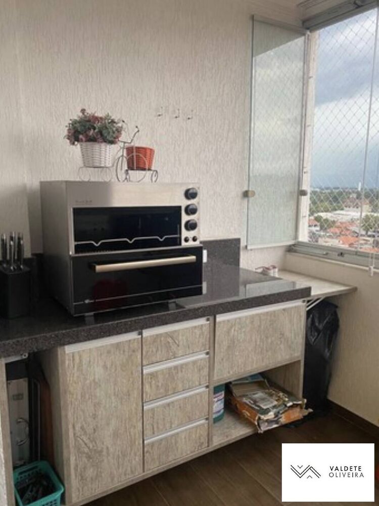 Apartamento à venda com 2 quartos, 66m² - Foto 1